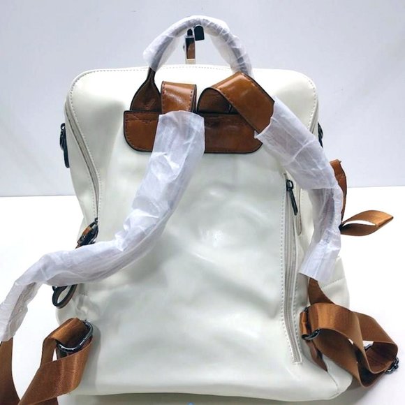 NEW Faux Leather Cluci Cream Backpack/Device Bag - Picture 2 of 13